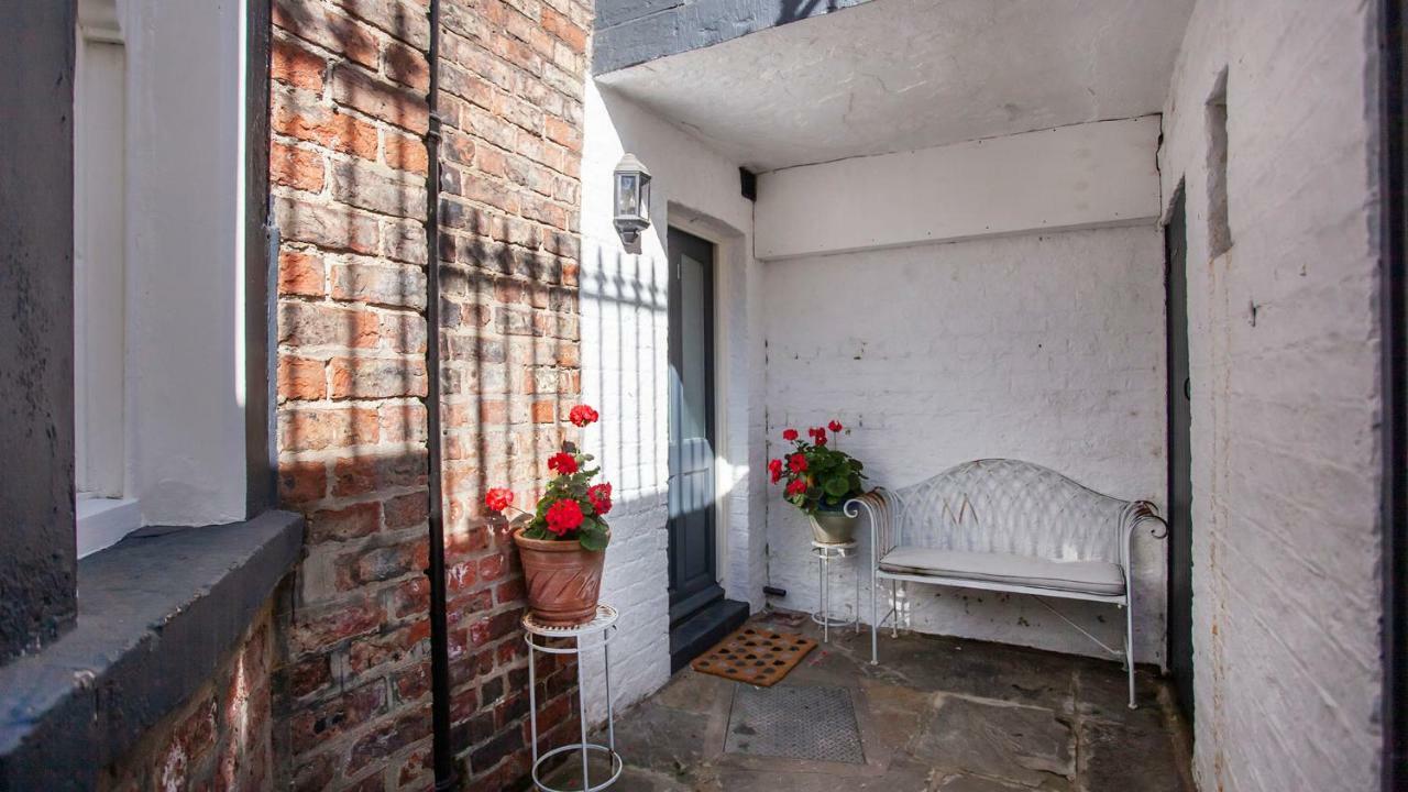 1 Bootham * York